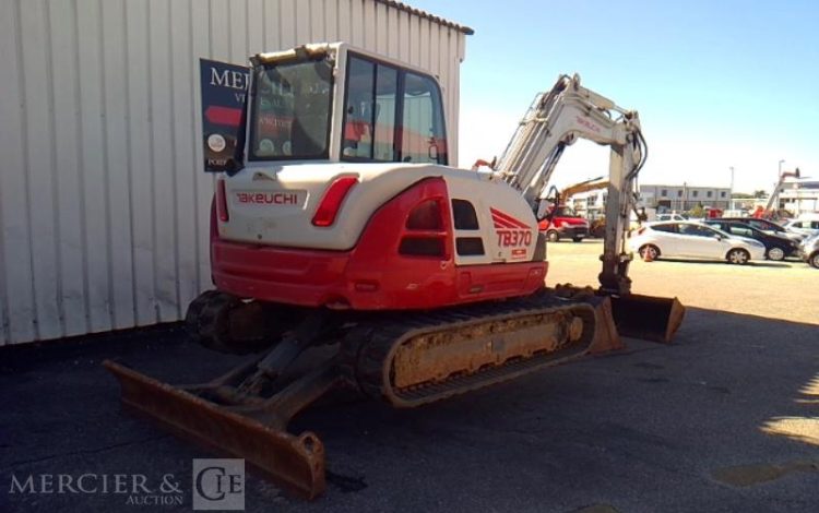 TAKEUCHI MINI PELLE TB 370  6T710 3308H AN2021 GRIS 1054