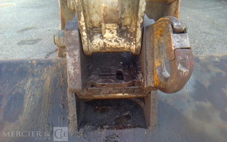 TAKEUCHI MINI PELLE TB 370  6T710 3308H AN2021 GRIS 1054