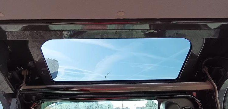 KOBELCO MINIPELLE SK26SR-7 SUR CHENILLE DIESEL 2,6 TONNES  – 296 HEURES – ANNEE 2023  5016