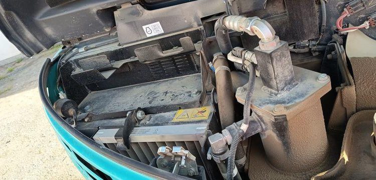 KOBELCO MINIPELLE SK26SR-7 SUR CHENILLE DIESEL 2,6 TONNES  – 296 HEURES – ANNEE 2023  5016