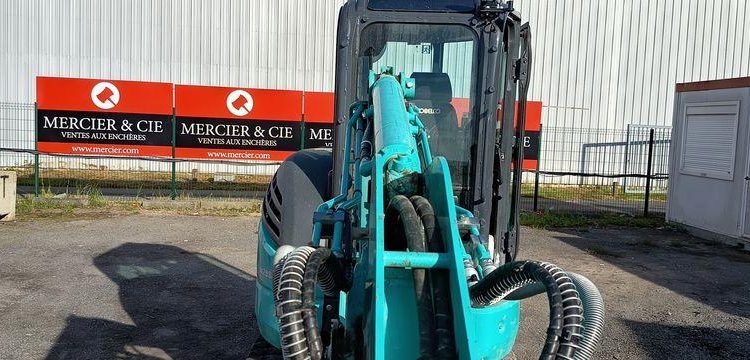KOBELCO MINIPELLE SK26SR-7 SUR CHENILLE DIESEL 2,6 TONNES  – 296 HEURES – ANNEE 2023  5016