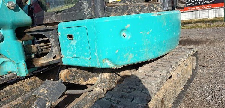 KOBELCO MINIPELLE SK26SR-7 SUR CHENILLE DIESEL 2,6 TONNES  – 296 HEURES – ANNEE 2023  5016