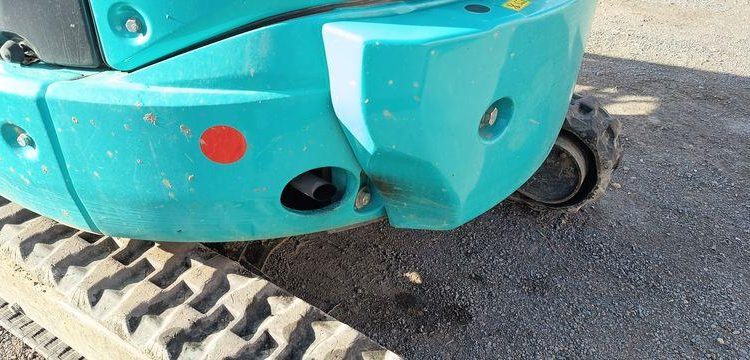 KOBELCO MINIPELLE SK26SR-7 SUR CHENILLE DIESEL 2,6 TONNES  – 296 HEURES – ANNEE 2023  5016