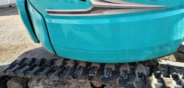 KOBELCO MINIPELLE SK26SR-7 SUR CHENILLE DIESEL 2,6 TONNES  – 296 HEURES – ANNEE 2023  5016