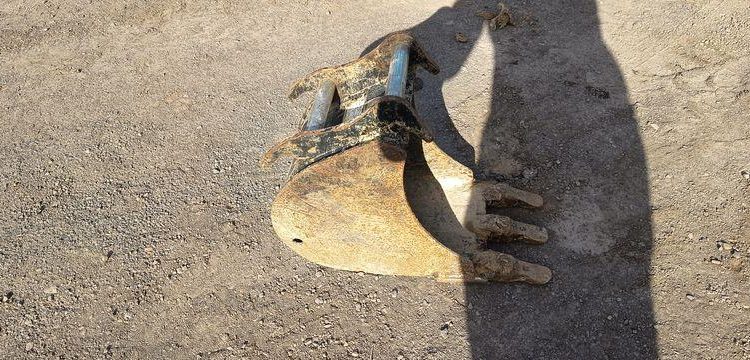 KOBELCO MINIPELLE SK26SR-7 SUR CHENILLE DIESEL 2,6 TONNES  – 296 HEURES – ANNEE 2023  5016