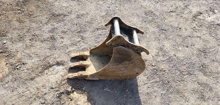 KOBELCO MINIPELLE SK26SR-7 SUR CHENILLE DIESEL 2,6 TONNES  – 296 HEURES – ANNEE 2023  5016