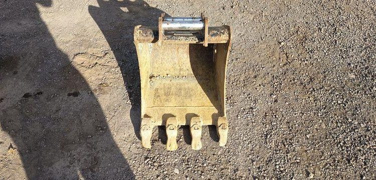 KOBELCO MINIPELLE SK26SR-7 SUR CHENILLE DIESEL 2,6 TONNES  – 296 HEURES – ANNEE 2023  5016