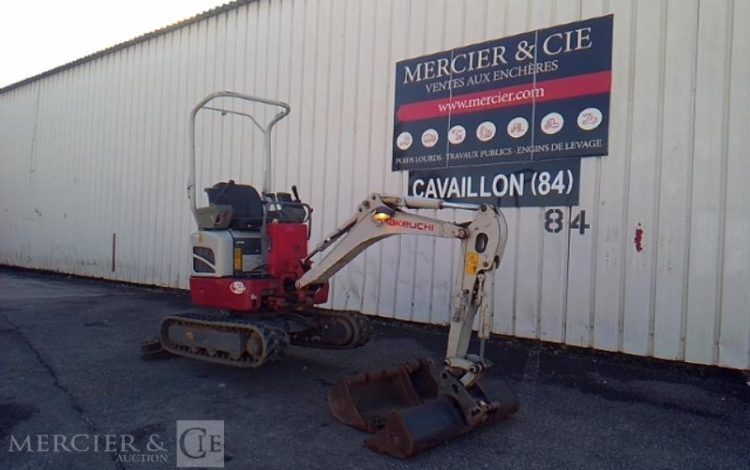 TAKEUCHI MINI PELLE TB 210R 1T150 927H AN2021  6500