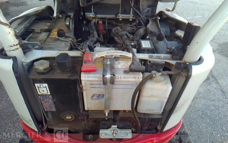 TAKEUCHI MINI PELLE TB 210R 1T150 927H AN2021  6500