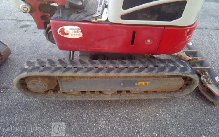 TAKEUCHI MINI PELLE TB 210R 1T150 927H AN2021  6500