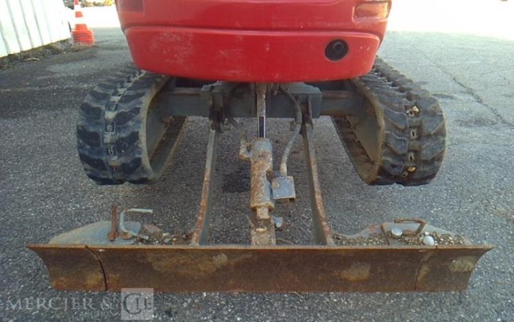TAKEUCHI MINI PELLE TB 210R 1T150 927H AN2021  6500