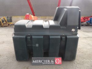 CUV710191