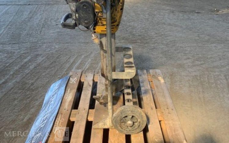 WACKER NEUSON BH65  PIQ011655
