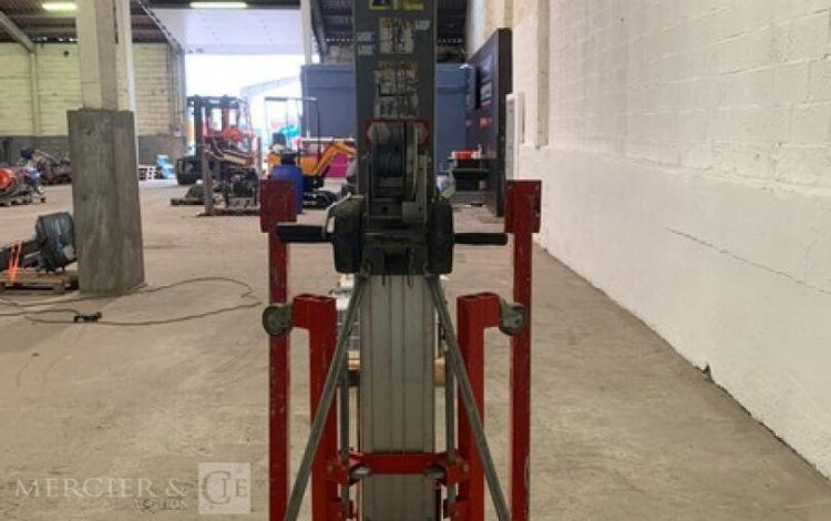 GENIE SLC-18  31MAM82025
