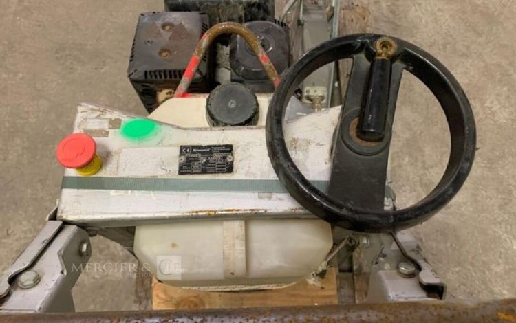 HUSQVARNA FS400LV  11MAM82025