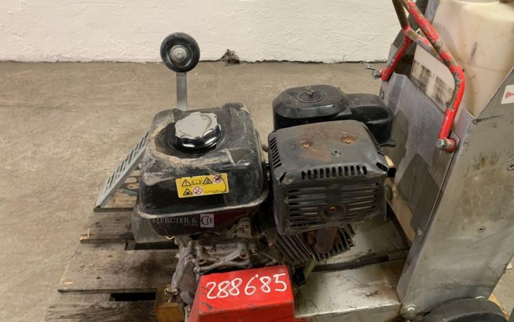 HUSQVARNA FS400LV  11MAM82025