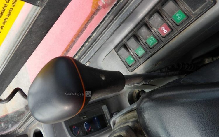 VOLVO ECR58  57071553