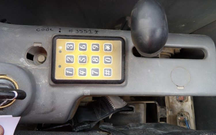 VOLVO ECR58  57071553