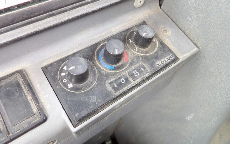 VOLVO ECR58  57071553