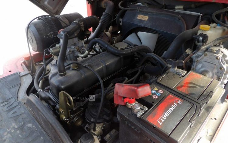 NISSAN UD02A25PO  50250254