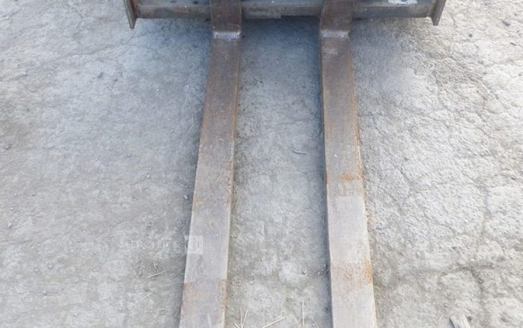 NISSAN UD02A25PO  50250254