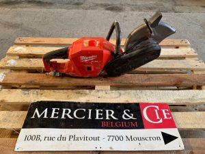 MILWAUKEE M18 FCOS230  DEC010002