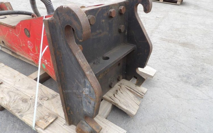 ATLAS COPCO MB1200  82MAM82025