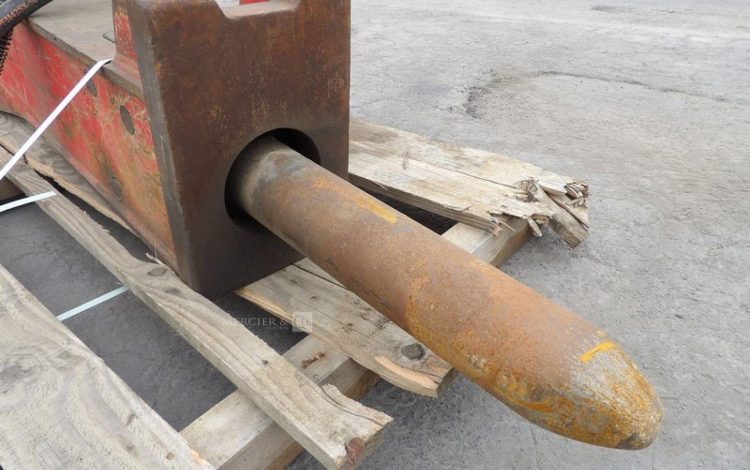 ATLAS COPCO MB1200  82MAM82025