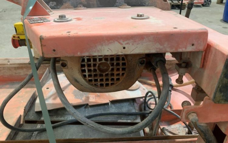 HUSQVARNA   68MAM82025