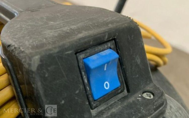 NUMATIC   61MAM82025