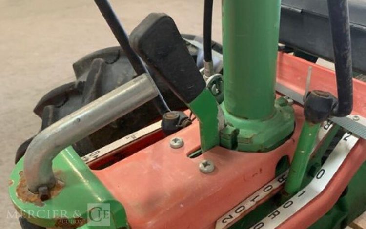 AGRIA   45MAM82025