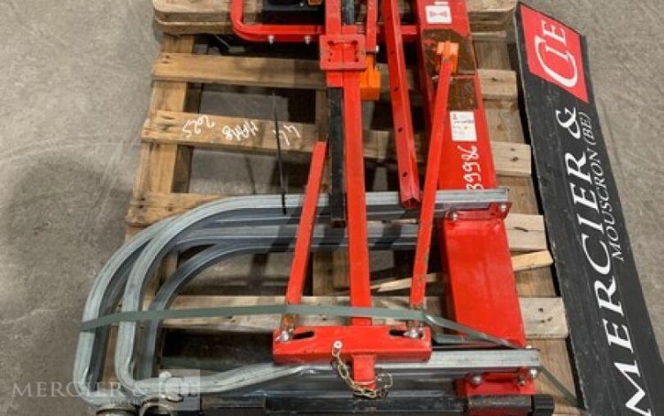 MOB MONDELIN 51370027  44MAM82025