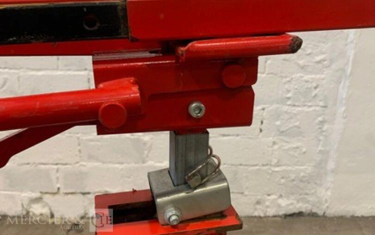 MOB MONDELIN 51370027  44MAM82025