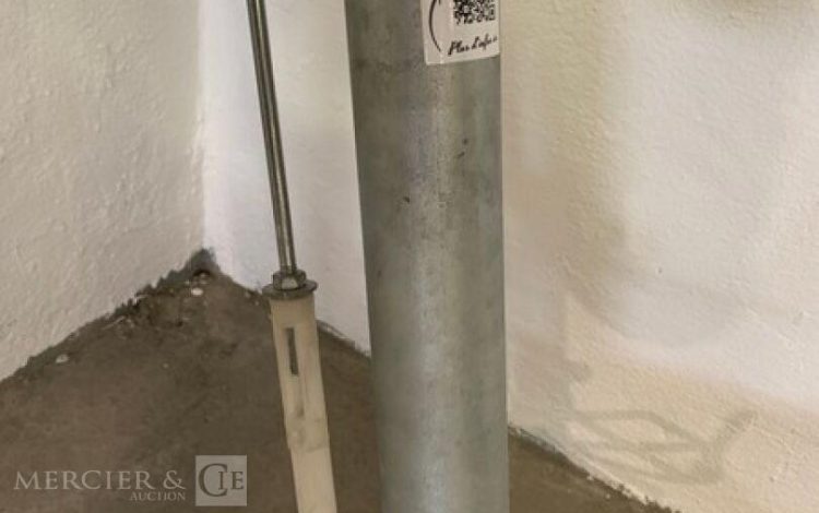 KUNZLE & TASIN SCORPION  40MAM82025