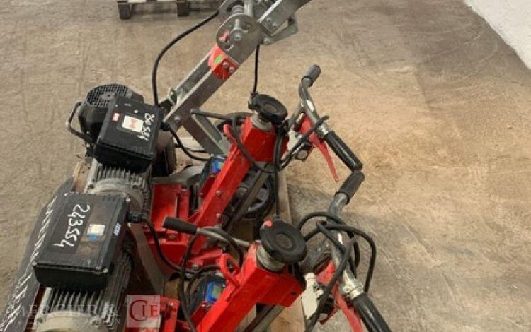 HUSQVARNA   114MAM8