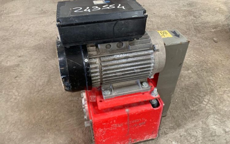 HUSQVARNA   114MAM8