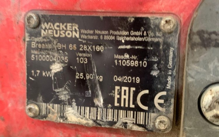 WACKER NEUSON BH65  107MAM8