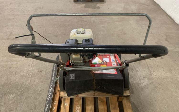 ELIET   99MAM82025