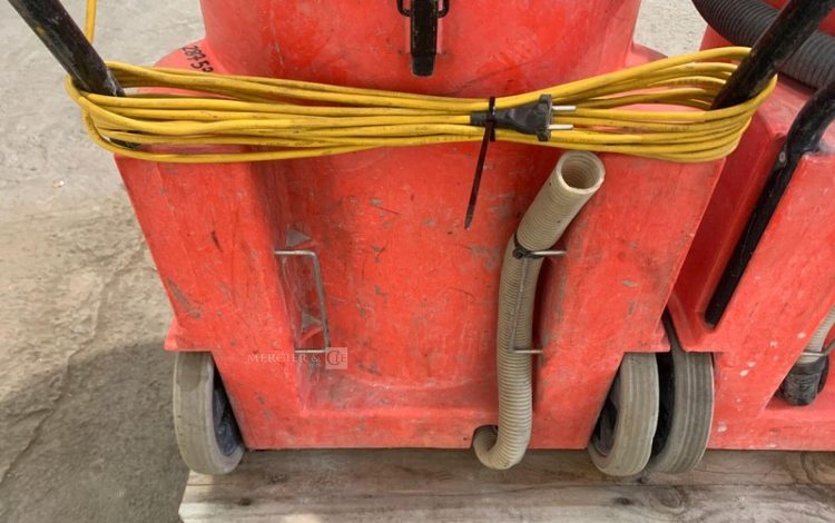 NUMATIC   98MAM82025