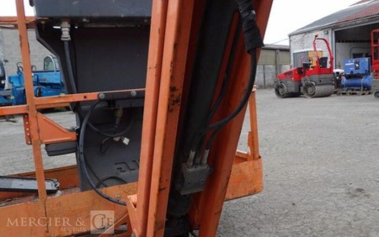 JLG E400AJPN  LE400AJP