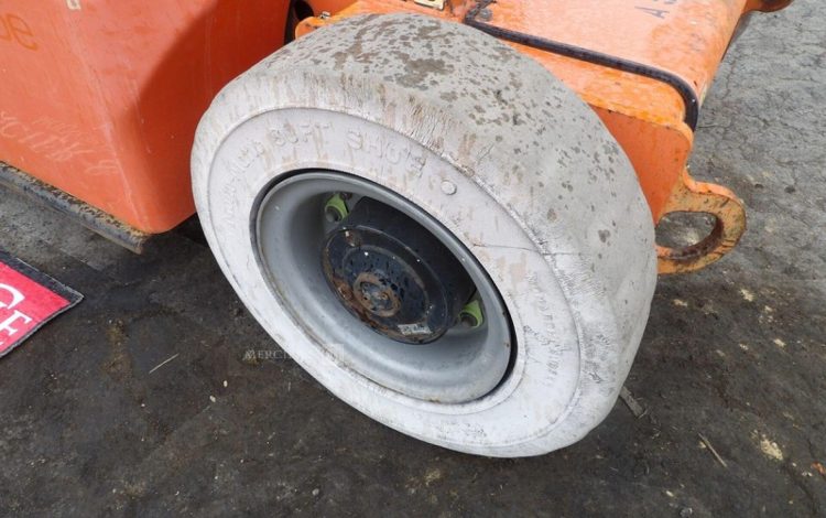 JLG E400AJPN  LE400AJP