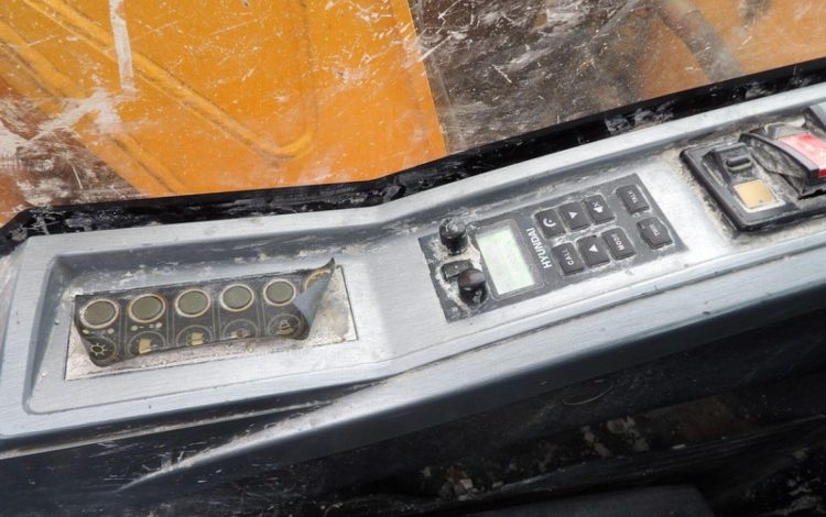 HYUNDAI ROBEX 145 LCR-9A  198858