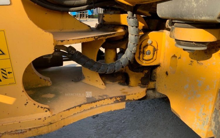 VOLVO L25F  KUB010383