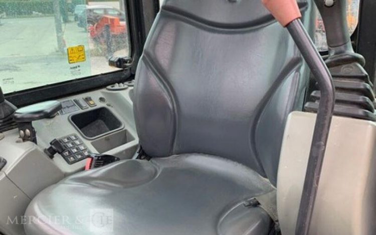 BOBCAT E35  PEL010244