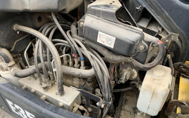 BOBCAT E35  PEL010244