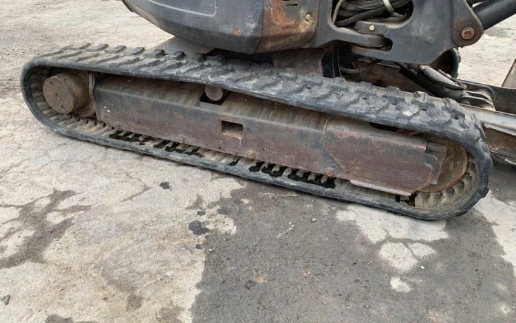 BOBCAT E35  PEL010244