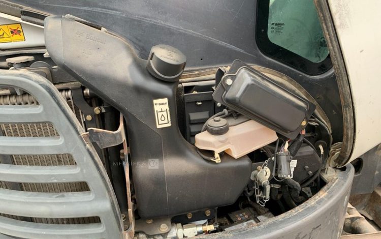BOBCAT E26***EM  PEL746020