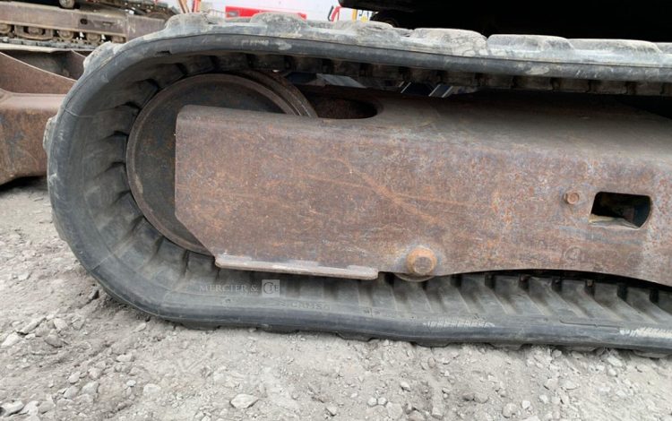 BOBCAT E26***EM  PEL746020