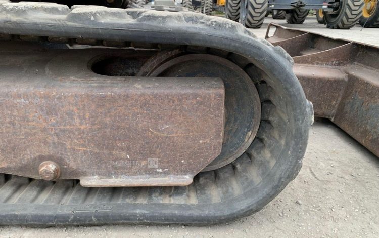 BOBCAT E26***EM  PEL746020