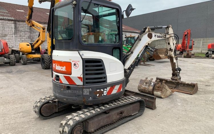 BOBCAT E26***EM  PEL746020